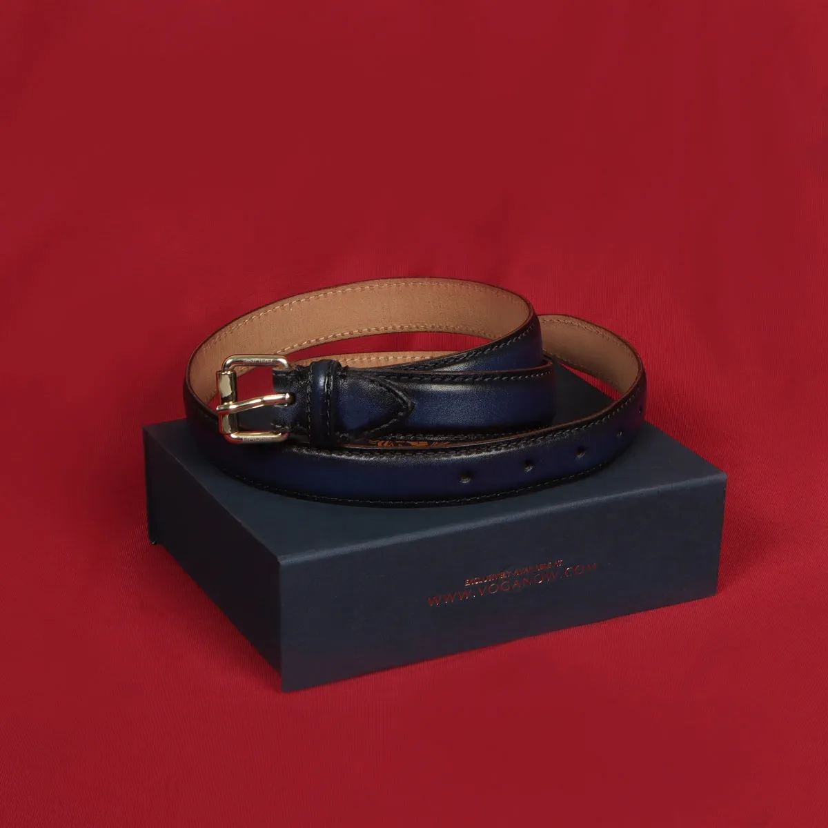 Antique Look Golden Buckle Ladies Belt In Blue Leather