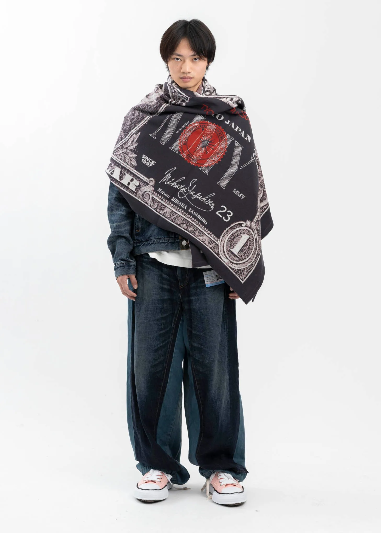 Black Jacquard Knit Stole