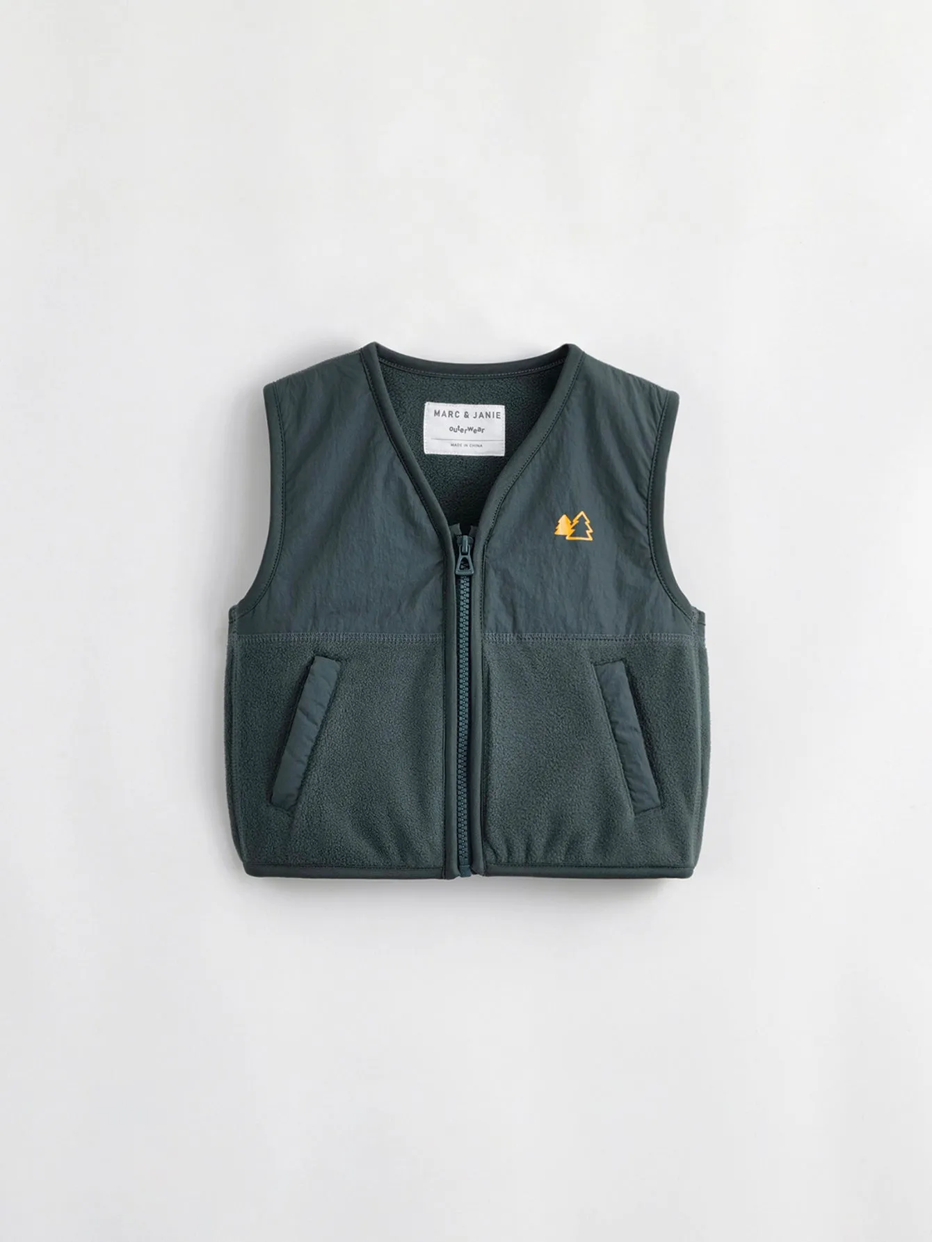 MARC & JANIE Boys Patchwork Fleece Full-Zip Vest 241156