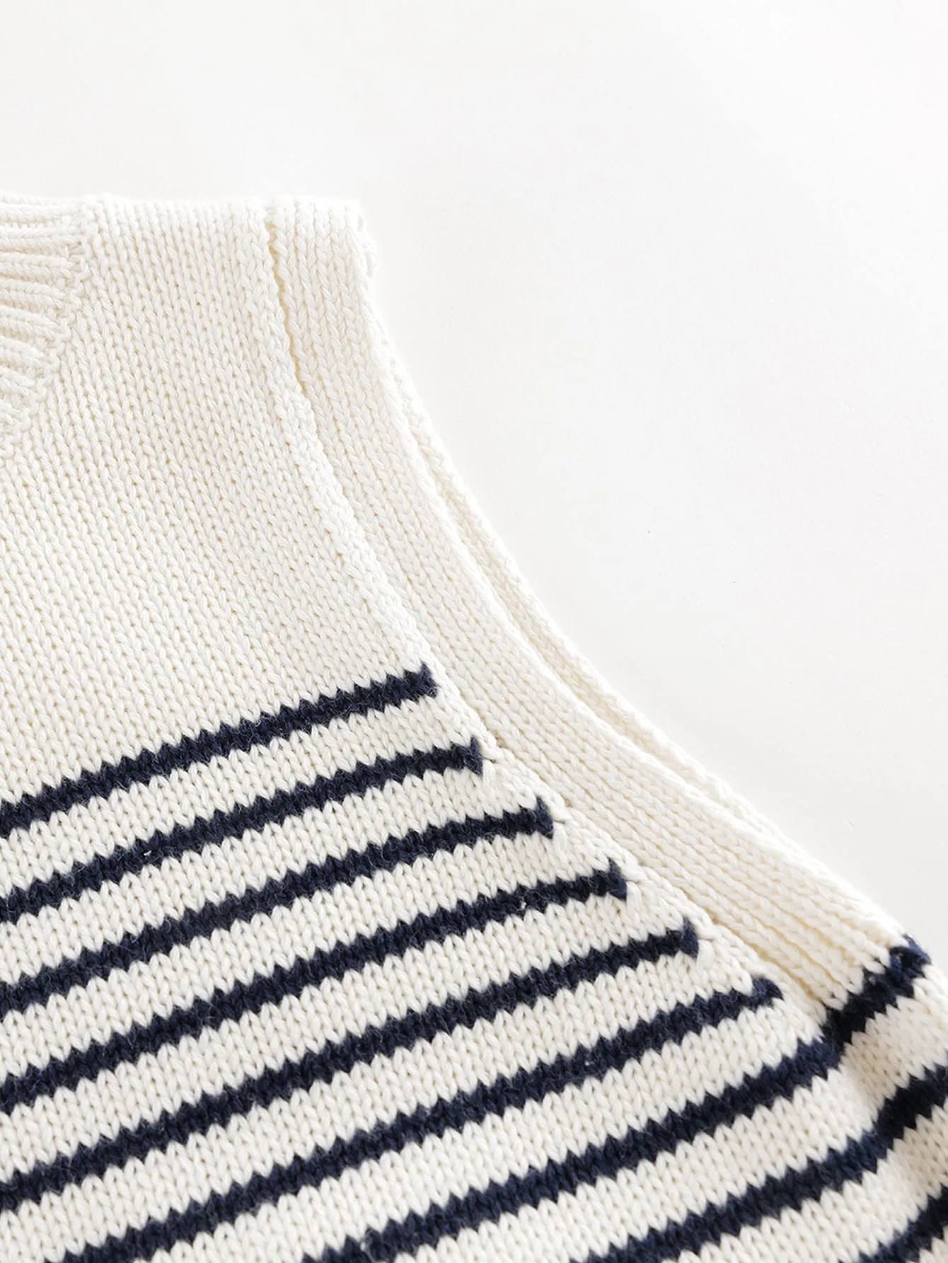 MARC & JANIE Girls Color Block Stripe Knit Vest 241680