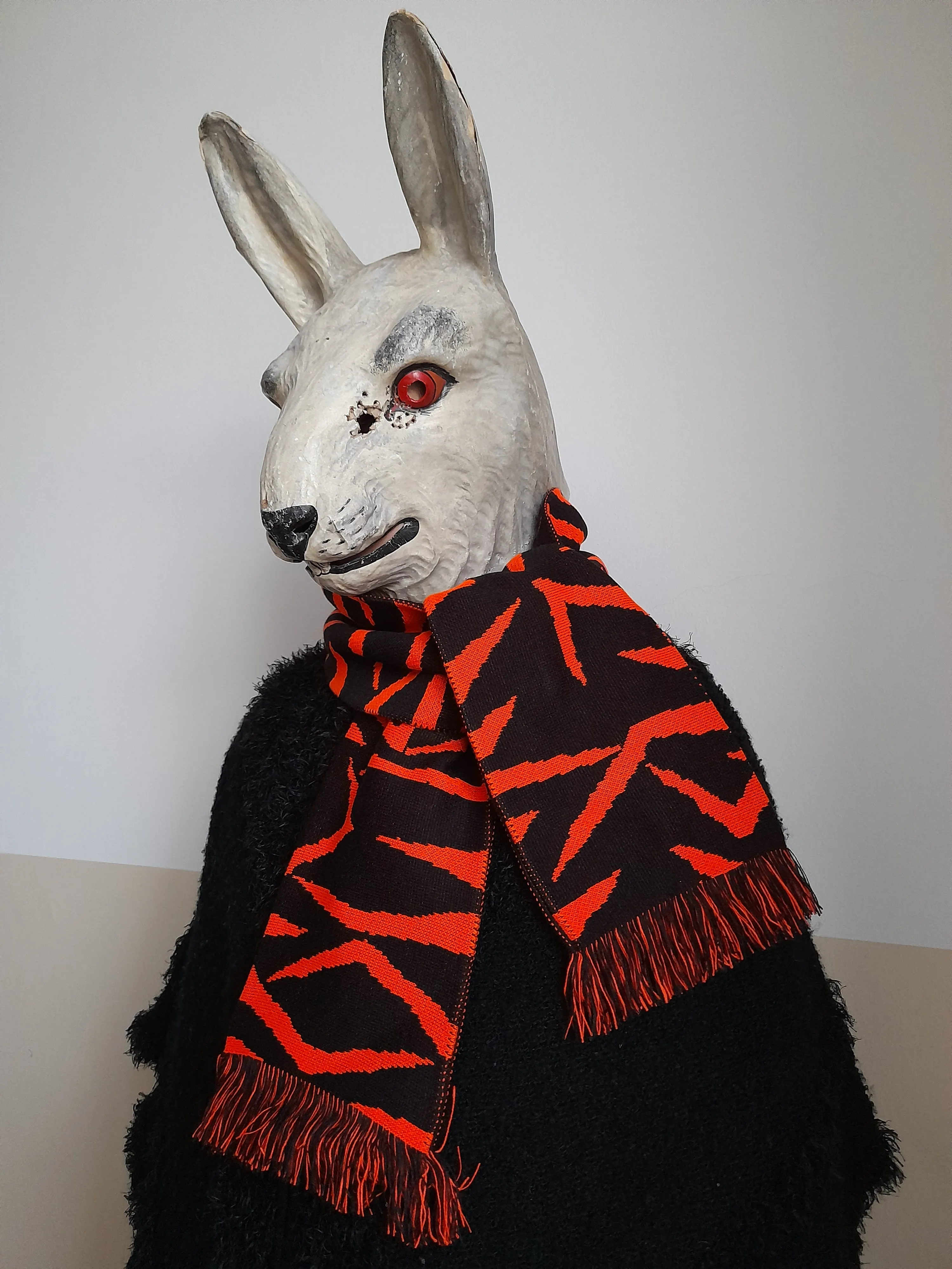 Scarf *Centipede*